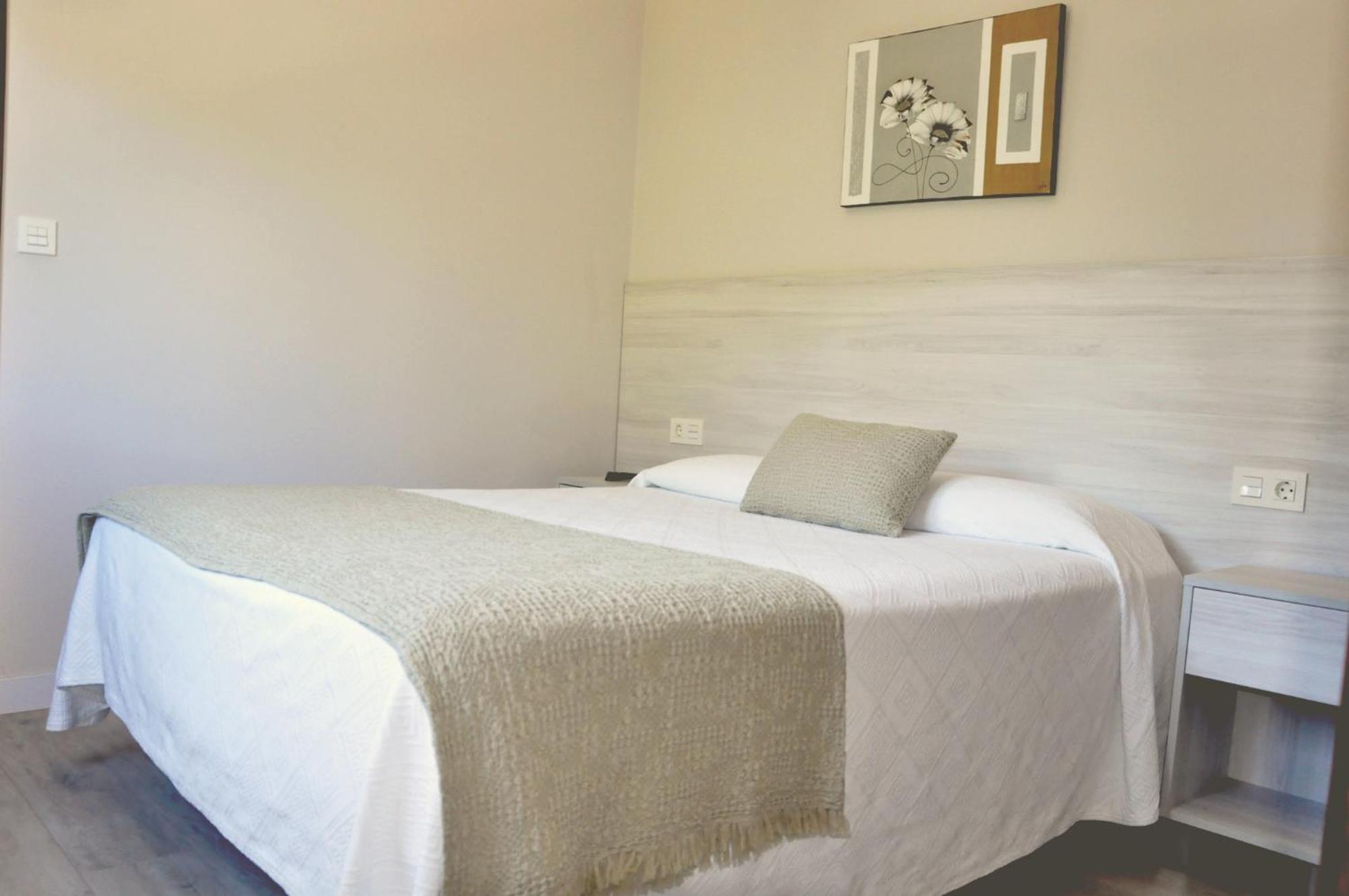 Hostal Paz Gondomar Exterior photo