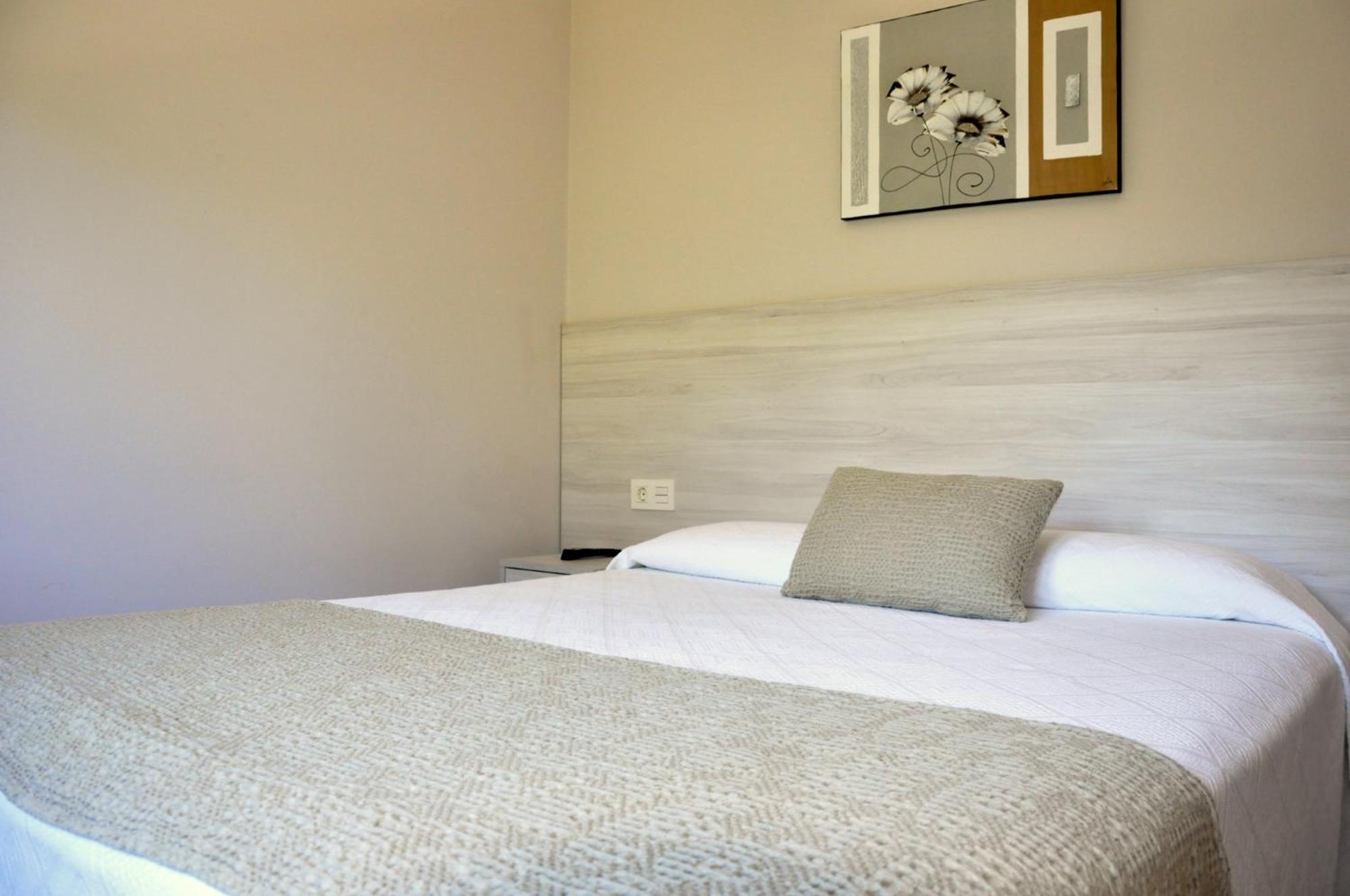 Hostal Paz Gondomar Exterior photo