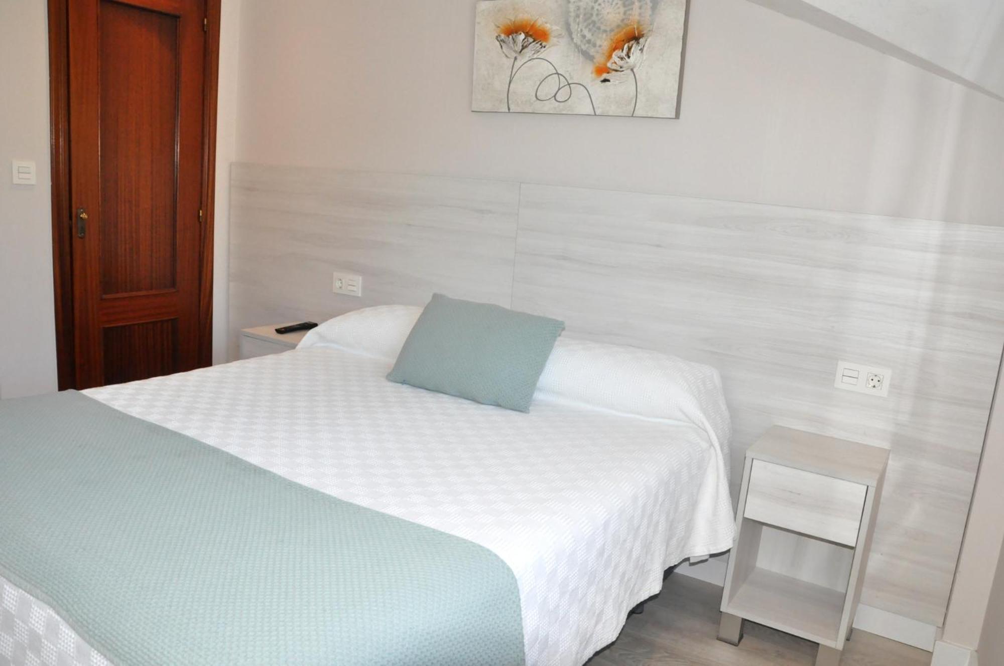 Hostal Paz Gondomar Exterior photo